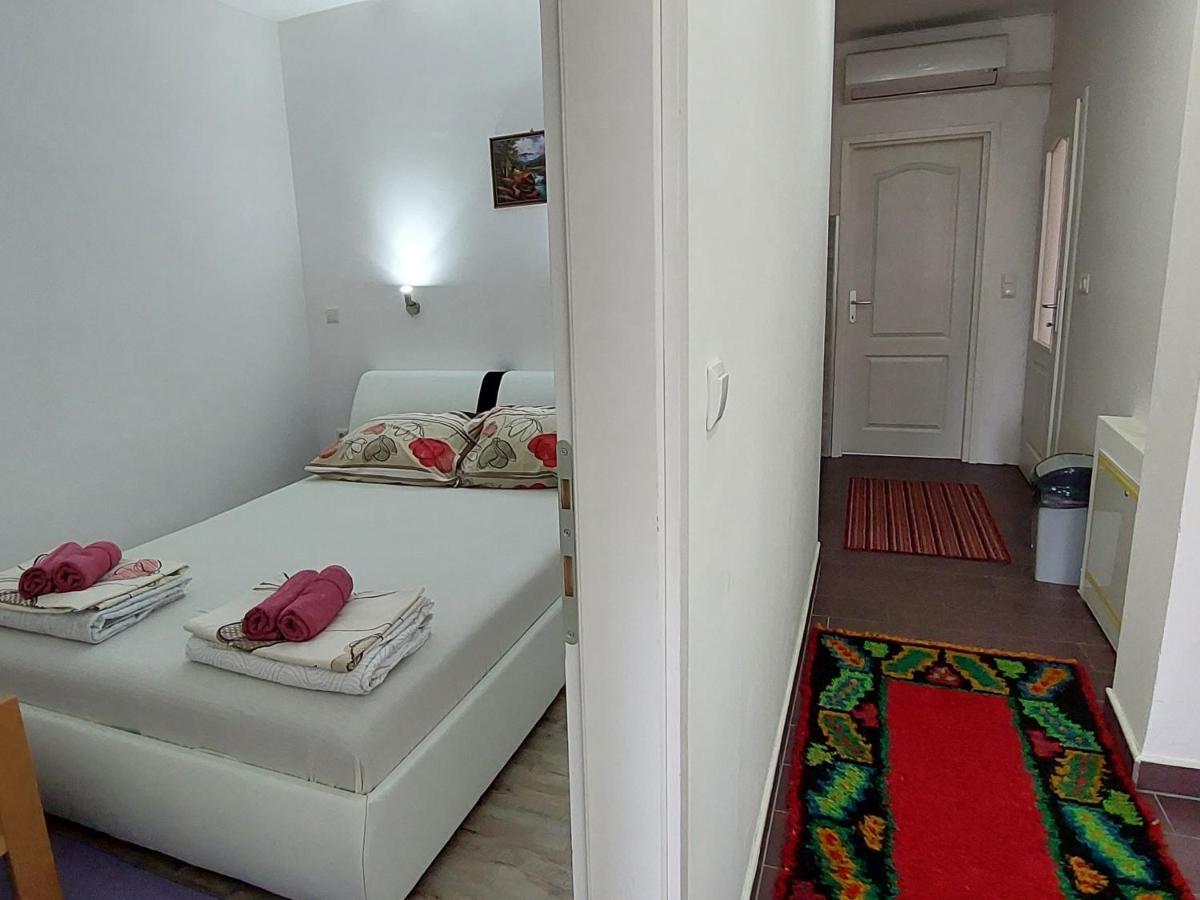 Apartments Window Bihac Luaran gambar