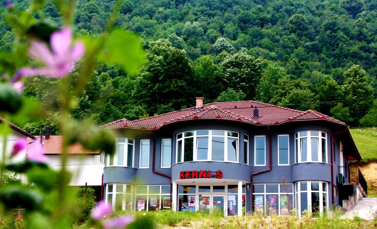 Apartments Window Bihac Luaran gambar