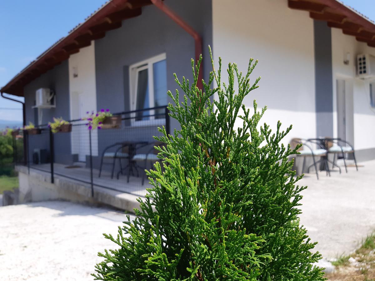 Apartments Window Bihac Luaran gambar
